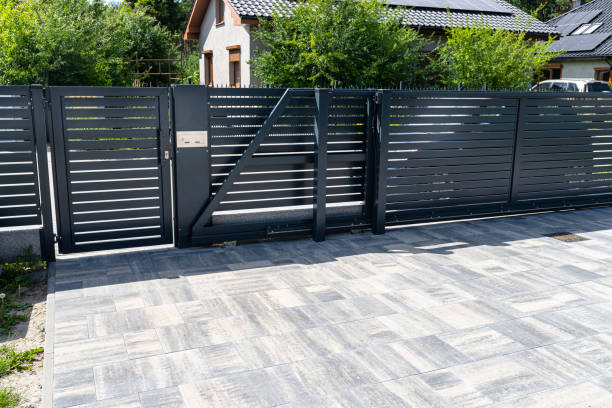 Best Driveway Paving Contractor  in Maple Glen, PA
